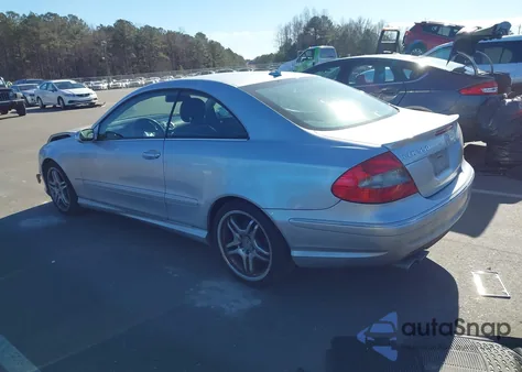 2009 Mercedes-Benz Clk 550 из США, поврежденный, VIN WDBTJ72H39F257538